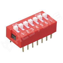 DS07 / DIP kapcsoló, mini, 7 szekció