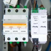 SHELLY-PRO3EM-ADDON / Shelly PRO 3EM Switch add-on, kiegészítő Shelly Pro 3EM-120A és 3EM-400A fogyasztásmérőkhöz pl. kontaktor vezérléséhez (FG3800235268131 / SHELLY)
