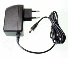 CLW-2412-W2E / Adapter, hálózati,12VDC, 2A, 5,5/2,1 (CELLEVIA POWER)
