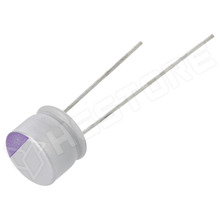 63SXE18M / Kondenzátor, polimer, 18µF, 63V DC, Ø8x7mm, 3.5mm, ±20%, -55...125°C, THT (63SXE18M / PANASONIC)