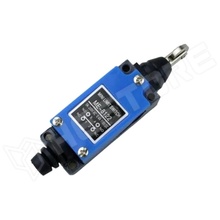 ME-8112 / Végálláskapcsoló, fém görgős nyomócsapos, 1NO+1NC, IP65, 5A/250V AC